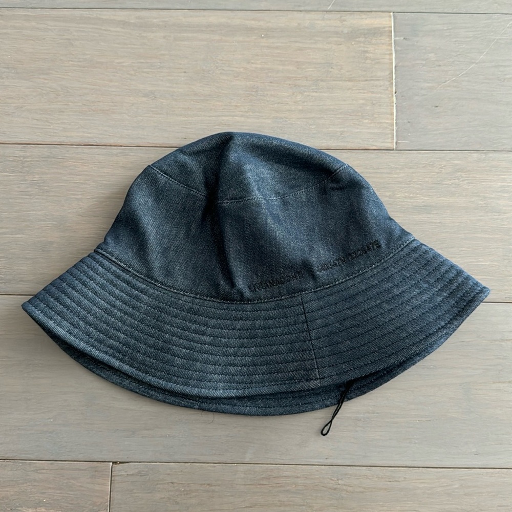 Liviana conti bucket hat, new without tag. Size M